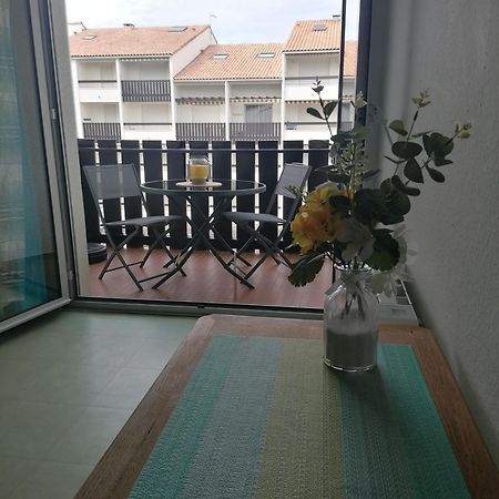 Апартаменти Agreable Studio Avec Terrasse A150M De La Plage Сен-Жорж-де-Дідонн Екстер'єр фото